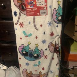 Stitch Christmas Blanket