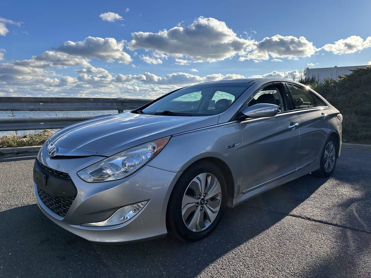 2013 Hyundai Sonata Hybrid