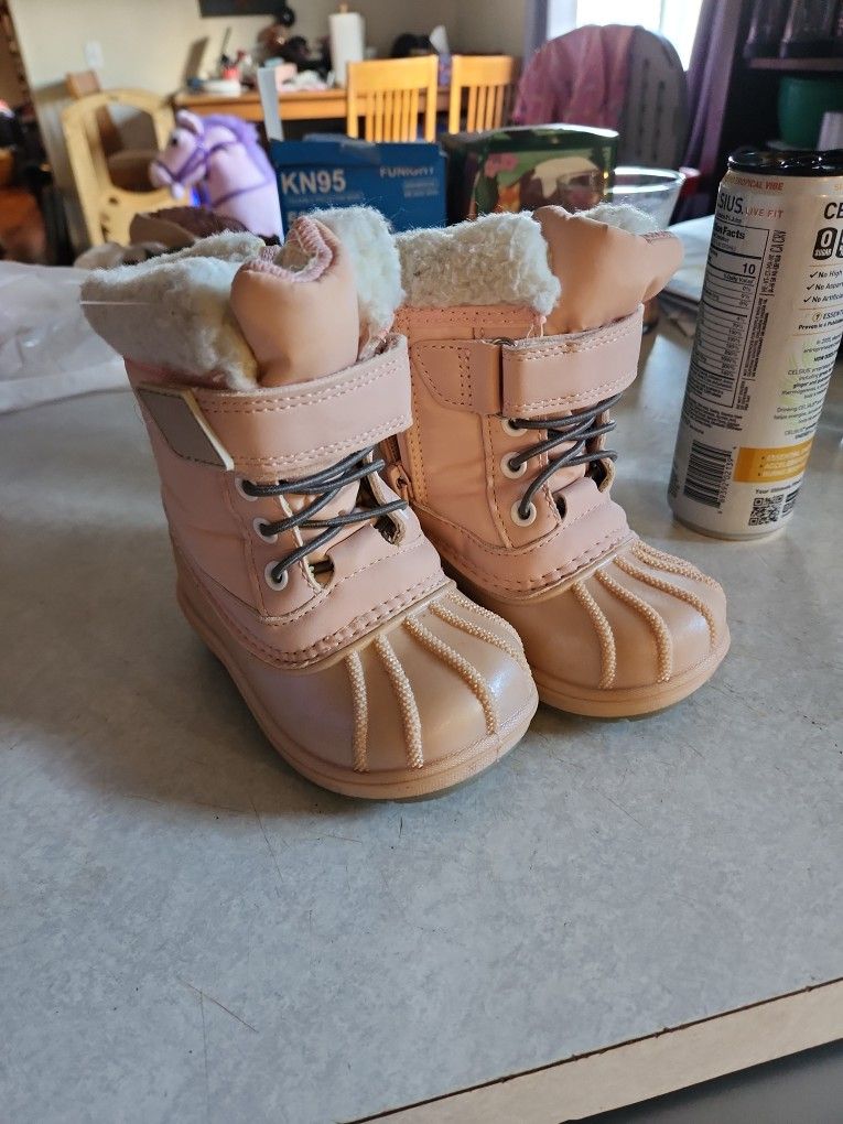 Winter Boots - Toddler Size 5