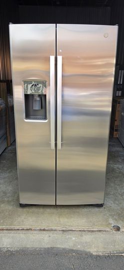 Ge Fridge Side By Side Size 36w 31d 69h) I Can Help You With Free Delivery Within 10 Miles Distance