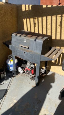 Bbq Smoker