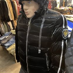 Men’s puffy, bomber jacket store pick up
