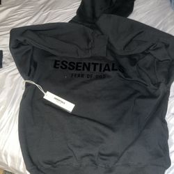  Essential Black hoodie