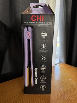 CHI Tourmaline Ceramic Series Hairstyling Iron 1.5” New open box