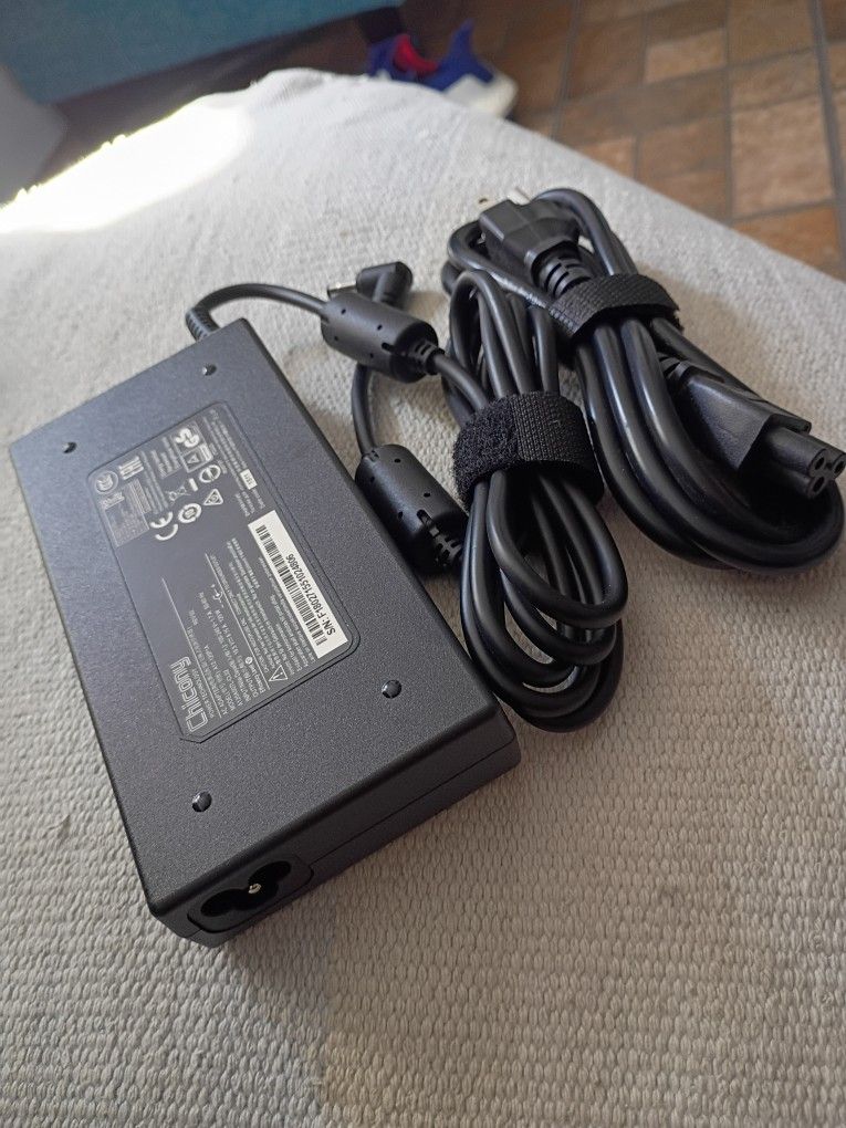 New Laptop Charger - 120 W