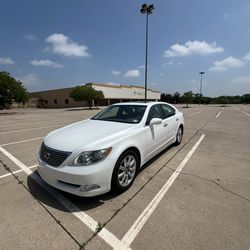 2008 Lexus LS 460