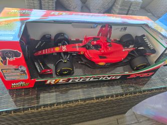 Maisto Tech RC Ferrari SF-23 F1 Car #16