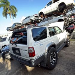 Toyota 4Runner 1999 Only Parts 