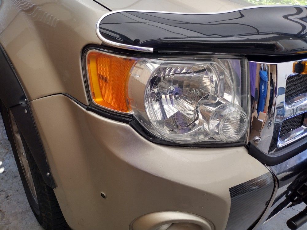 Ford Escape Headlights 2 Piece