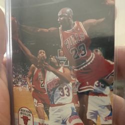 Michael Jordan, Lebron James, Luka Docic 