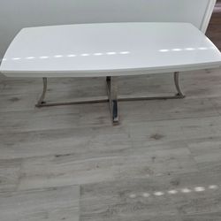 Coffee and side table white