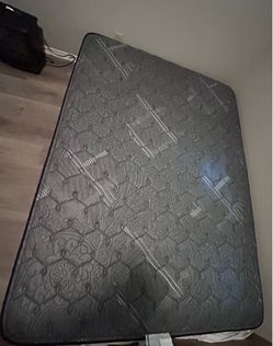 Queen size mattress with topper, moving covers, and mattress bag