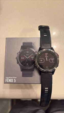 Used Garmin Fénix 5