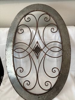 Oval Galvanized Metal Scroll Wall Decor