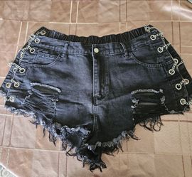 Denim short (Lace chain )