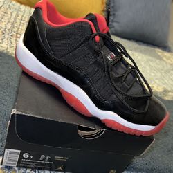 Air Jordan 11 Retro Low 