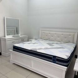 4-Piece Quarter Set 