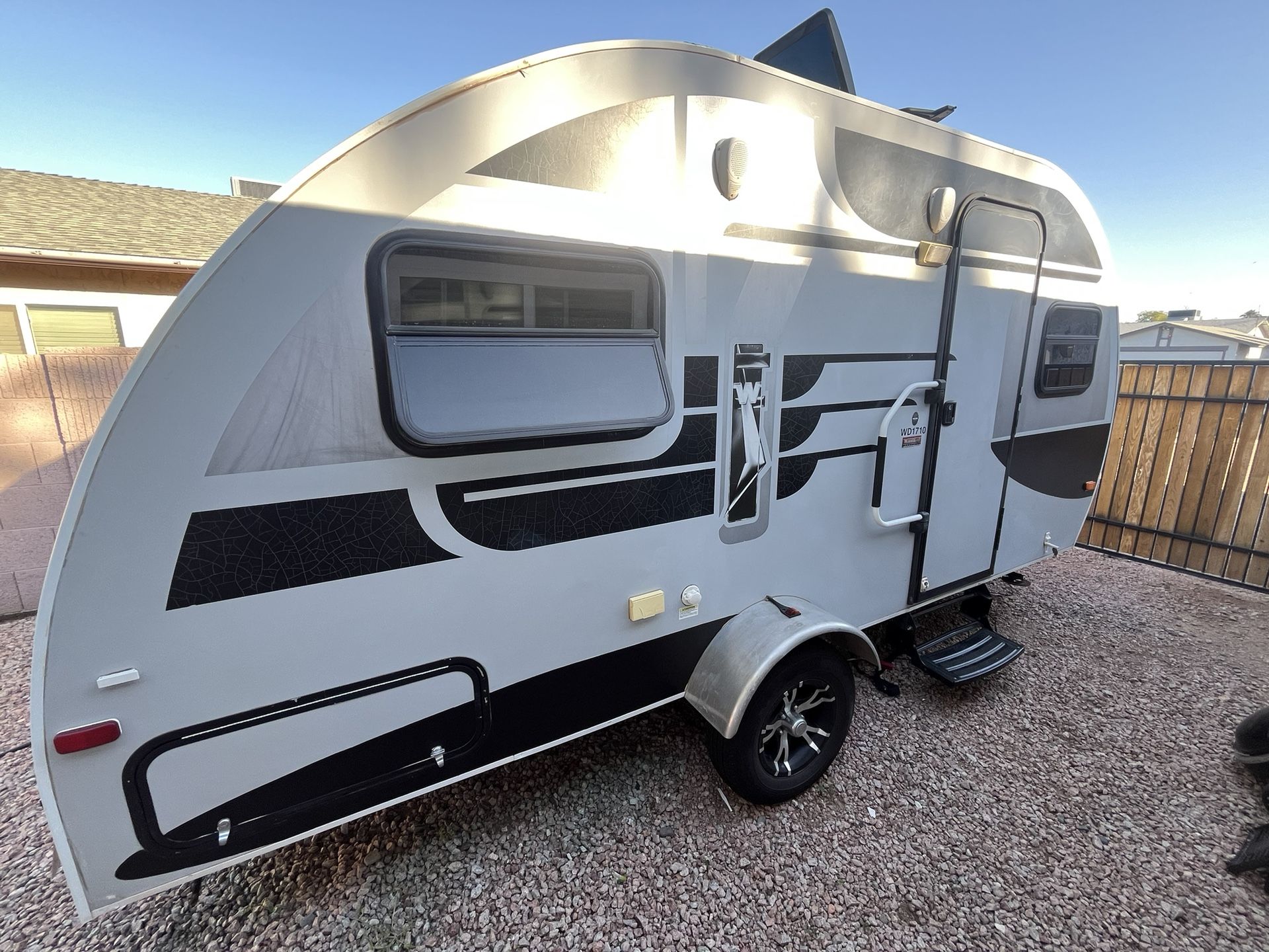 2016 Winnebago Winnie Drop