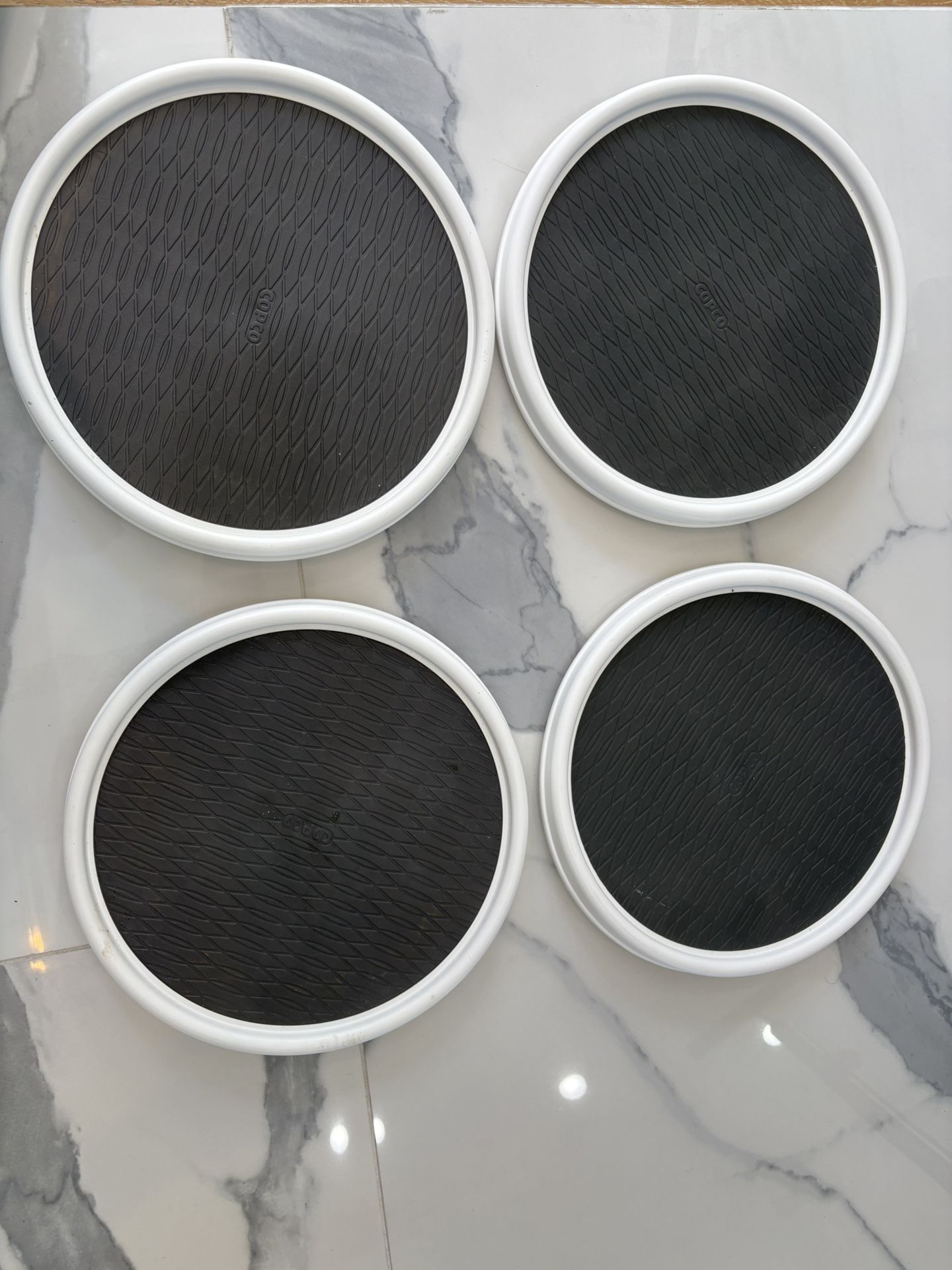 4 Plastic Lazy Susan 