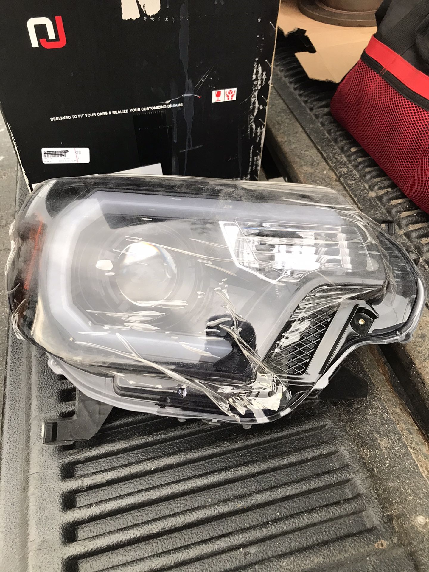 Tacoma 2012-2015 headlights