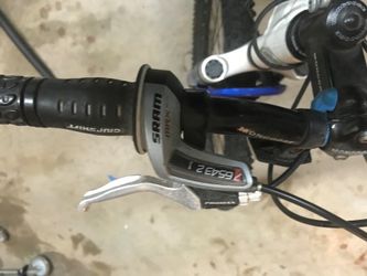 Mongoose vanish bike sales