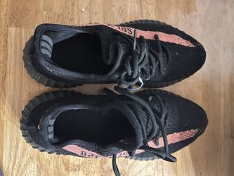 Yeezy Shoes Used As Is 