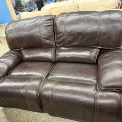 Reclining Love  Seat 
