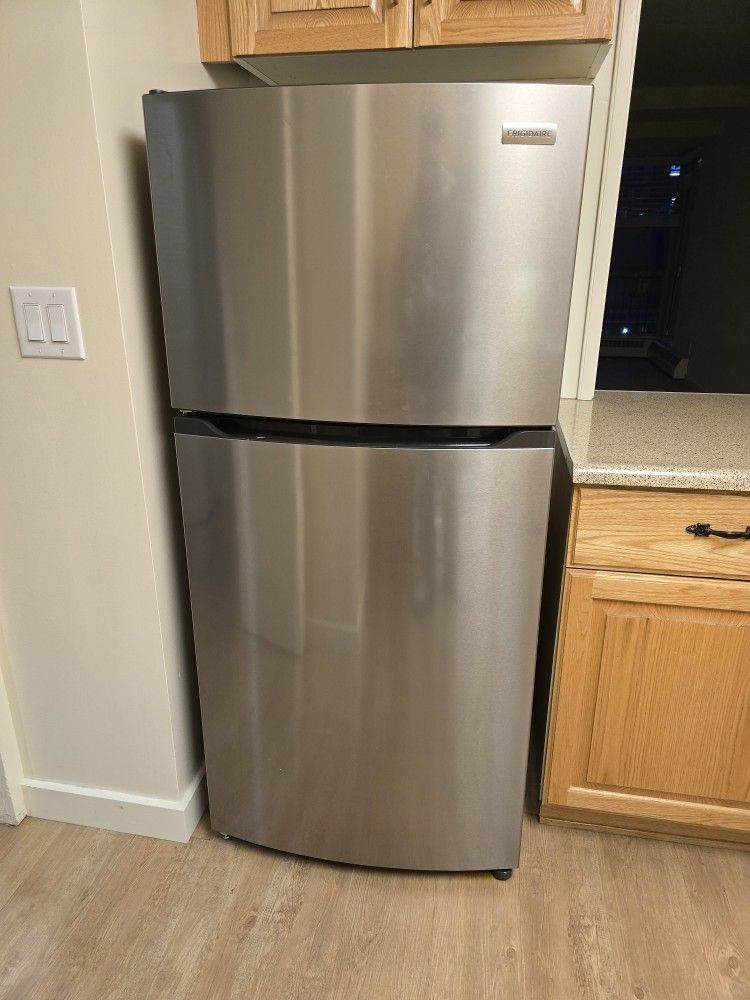 Frigidaire Stainless Medium Refrigerator
