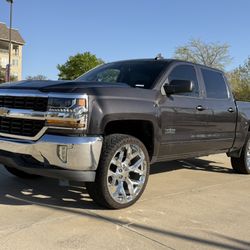 2016 Chevy Silverado Z71
