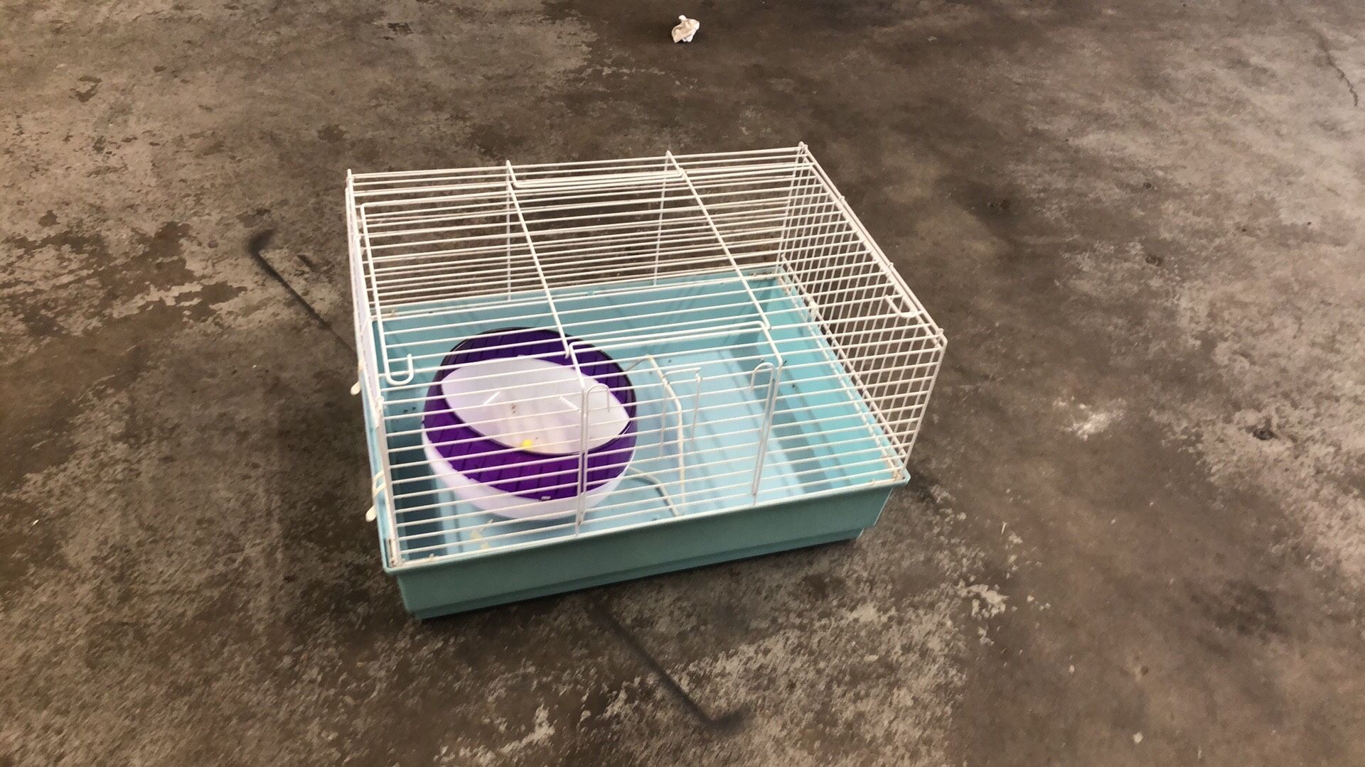 28x19x17”h Cage 