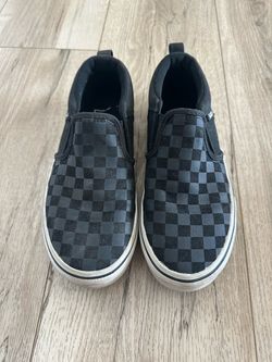 Youth classic slip on Vans shoes size 3