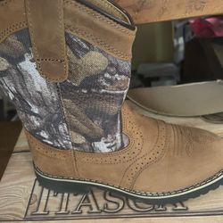 Kids Boots