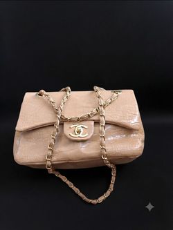 chanel crocodile beige jumbo double flap