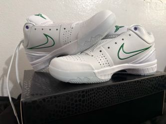 Kobe 4 Draft Day Pack Milwaukee Bucks
