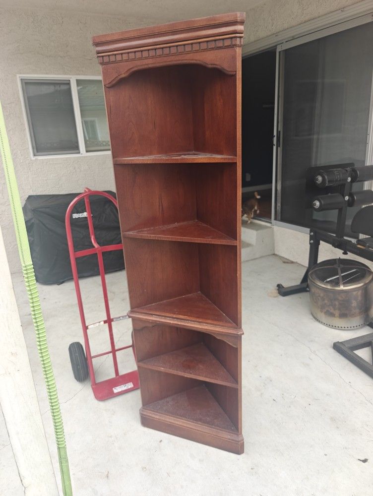 Corner Shelf Unit – 76 ¾” Tall, 23” Wide, 16” Deep