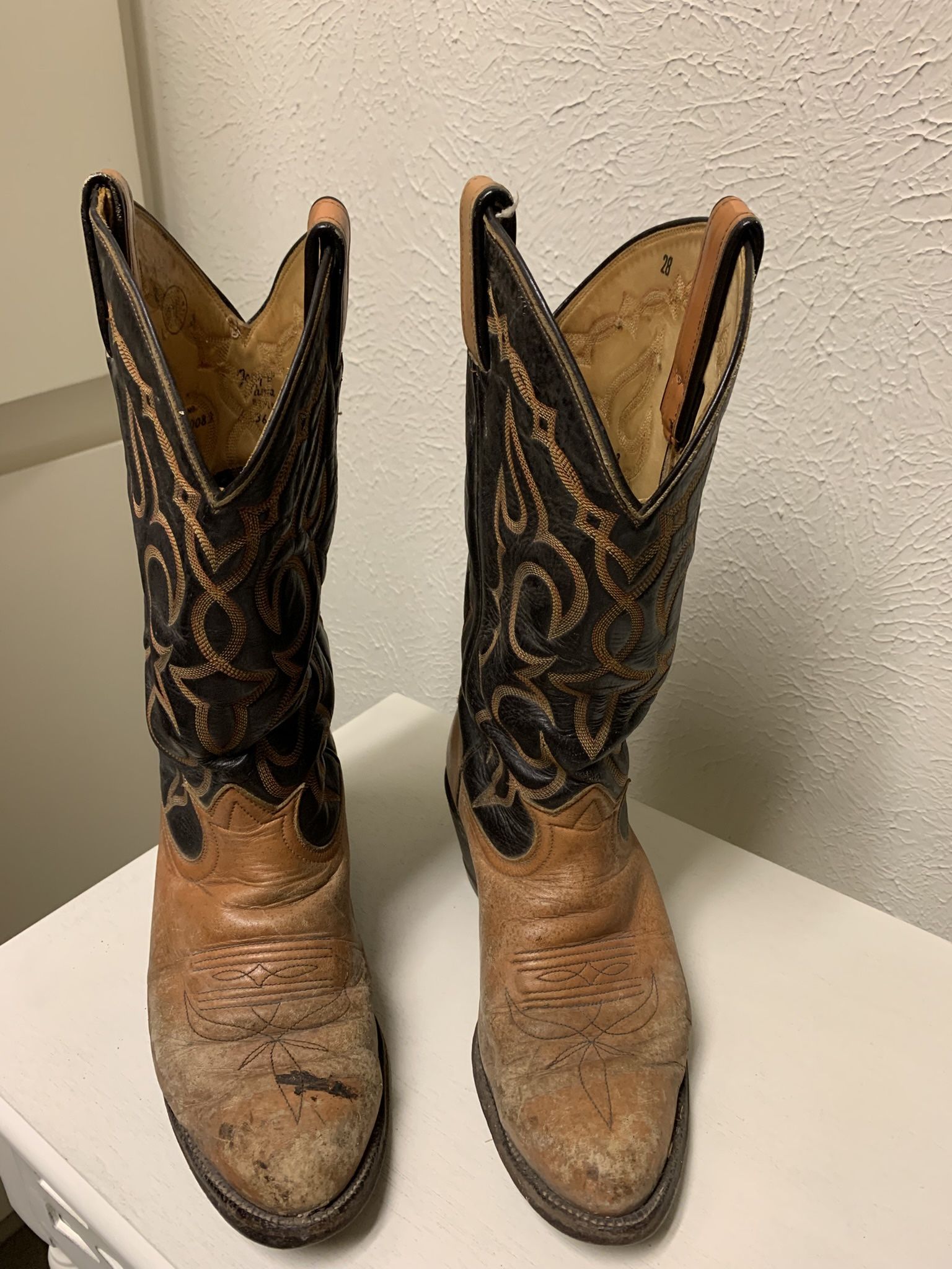 Tony Men’s Lama Boots Cowboy Boots. Size 7.5