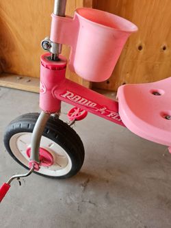 Radio Flyer Pink Kids Tricycle