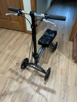 knee walker