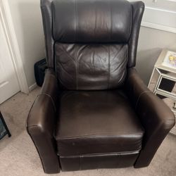 Reclinable chair Works Good $60