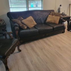 ✨ Luxury Italian Leather Sofa Set with Ornate Wood hand Carving – Includes Matching Side Tables ✨