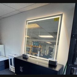 $250!! New 48"x48" LED Bathroom Vanity Mirror