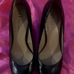 N by  Nicole Miller Size 8 Wedge