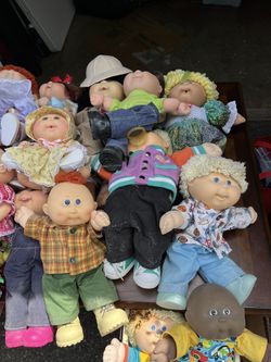 25 +|- Cabbage Patch dolls