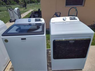 Maytag set . Electric dryer