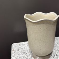 threshold vase