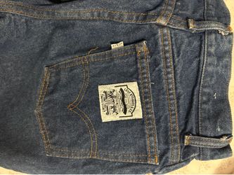 VINTAGE women’s Levi Jeans