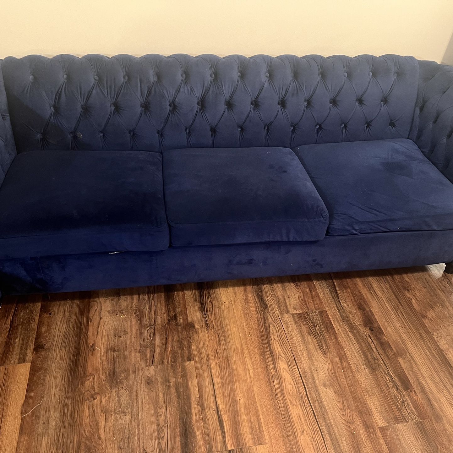 Blue Velvet Sofas 