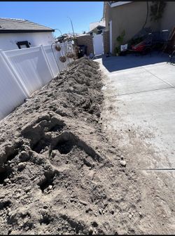 FREE Clean Dirt!! Need Gone ASAP