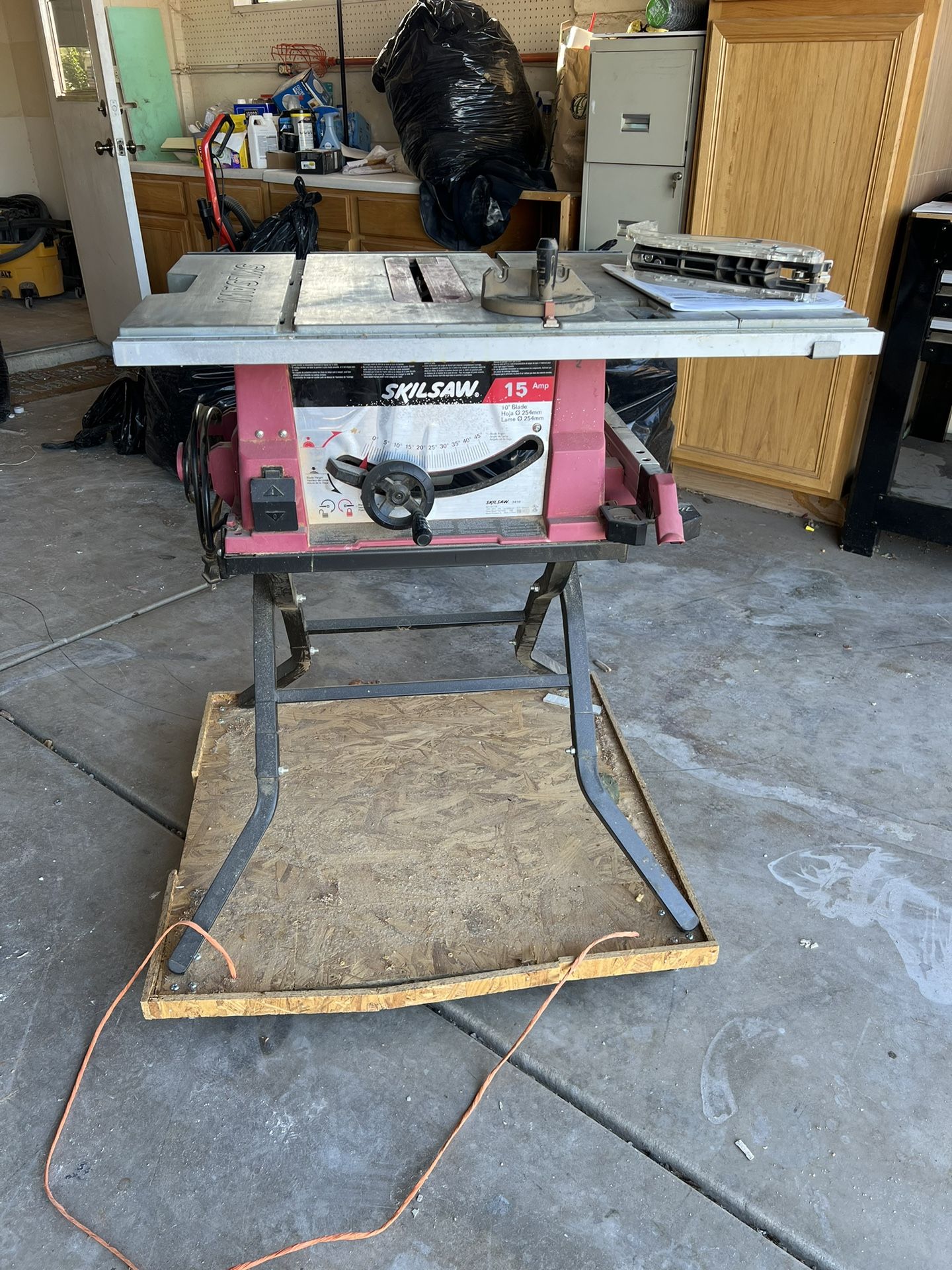 Skill Saw 10”  15amp Table Saw