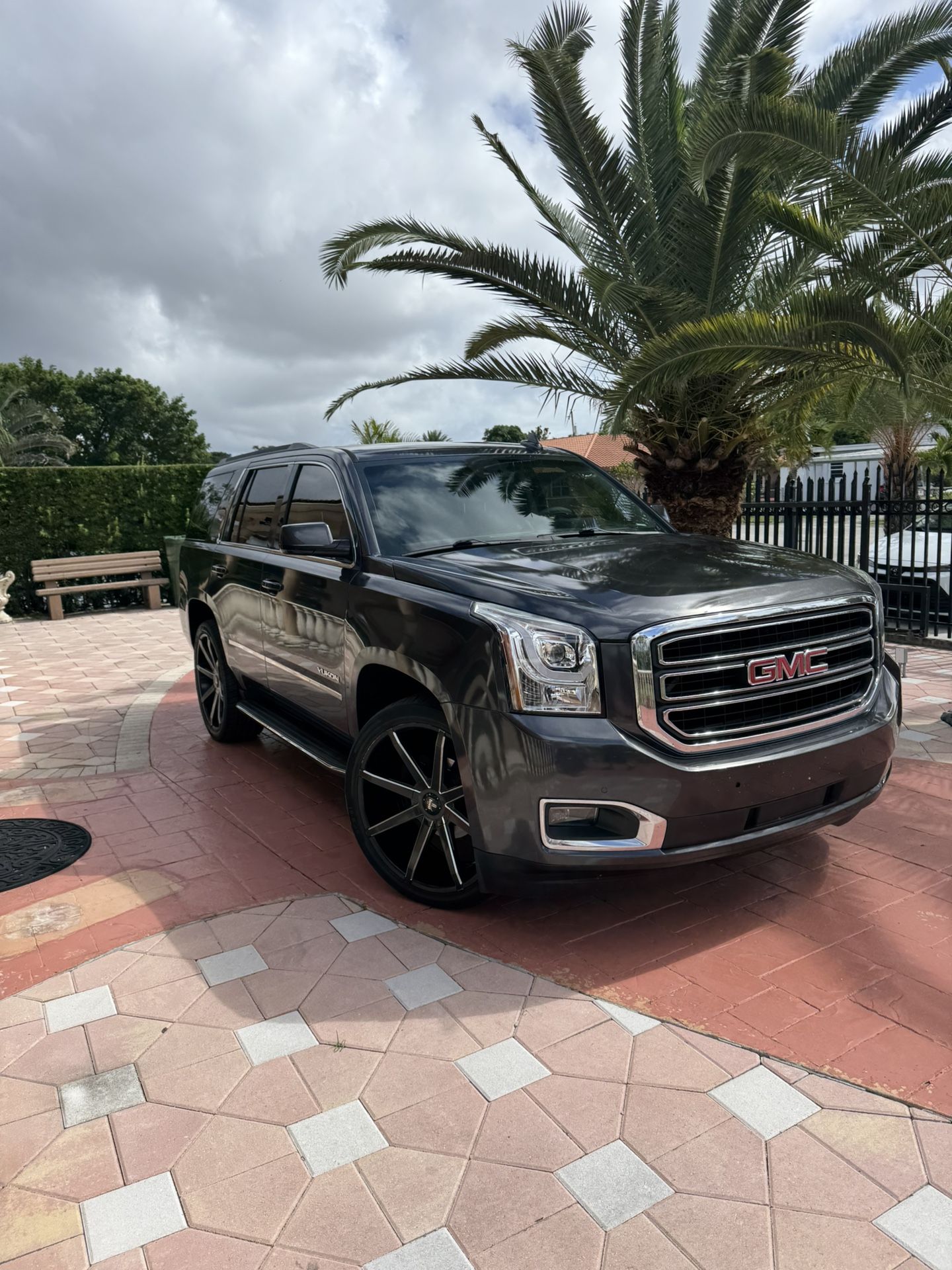 2016 GMC Yukon